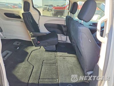 Zdjęcie 11 z 13 samochodu: 2020 CHRYSLER PACIFICA TOURING VIN:2C4RC1FGXLR166058 - miniatura