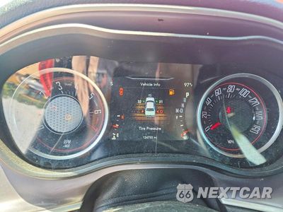 Zdjęcie 9 z 12 samochodu: 2019 DODGE CHALLENGER SXT VIN:2C3CDZAGXKH701665 - miniatura