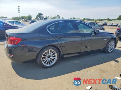 Trzecie zdjęcie samochodu z tyłu: 2016 BMW 528 I VIN:WBA5A5C52GG353796 - miniatura