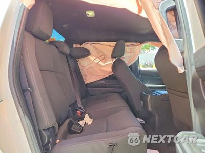 Zdjęcie 10 z 12 samochodu: 2025 TOYOTA TACOMA SR5 VIN:3TYKB5FNXST029402 - miniatura