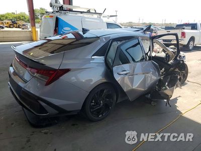Trzecie zdjęcie samochodu z tyłu: 2026 HYUNDAI ELANTRA SEL SPORT PREMIUM VIN:KMHLS4DGXTU110102 - miniatura
