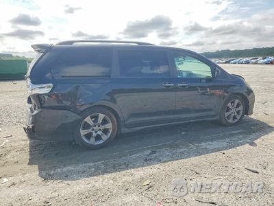 Trzecie zdjęcie samochodu z tyłu: 2015 TOYOTA SIENNA SPORT VIN:5TDXK3DC4FS531044 - miniatura