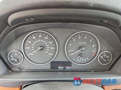 Zdjęcie 9 z 12 samochodu: 2013 BMW 328 XI SULEV VIN:WBA3B5C52DF597454 - miniatura
