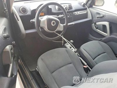Zdjęcie 8 z 12 samochodu: 2013 SMART FORTWO PURE VIN:WMEEJ3BA4DK666980 - miniatura