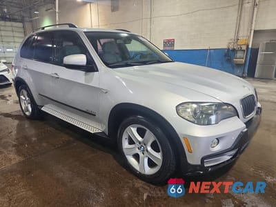 Czwarte zdjęcie samochodu z boku: 2009 BMW X5 XDRIVE30I VIN:5UXFE43519L272464 - miniatura
