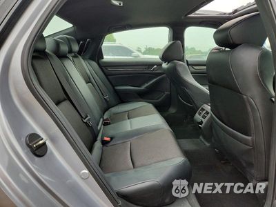 Zdjęcie 10 z 13 samochodu: 2018 HONDA ACCORD SPORT VIN:1HGCV2F35JA040888 - miniatura