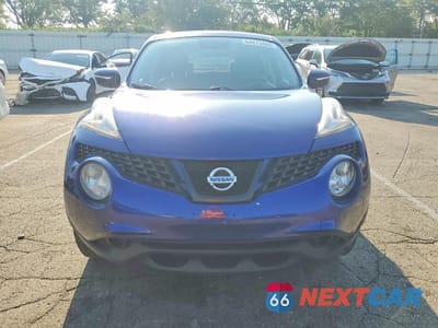 Piąte zdjęcie samochodu w środku: 2016 NISSAN JUKE S VIN:JN8AF5MV4GT659105 - miniatura