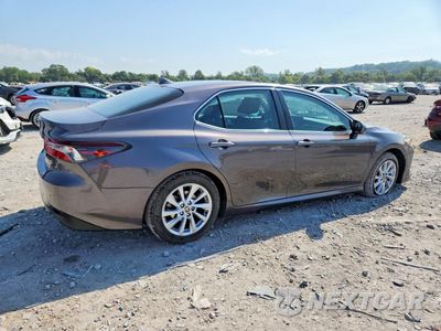 Trzecie zdjęcie samochodu z tyłu: 2023 TOYOTA CAMRY LE VIN:4T1C11AK7PU808277 - miniatura