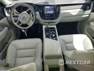 Zdjęcie 8 z 13 samochodu: 2023 VOLVO XC60 PLUS VIN:YV4L12RL2P1370239 - miniatura