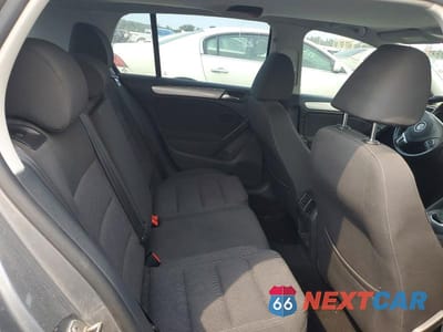 Zdjęcie 10 z 12 samochodu: 2013 VOLKSWAGEN GOLF VIN:WVWDM7AJ4DW062106 - miniatura