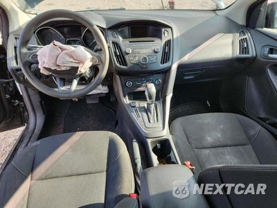 Zdjęcie 8 z 12 samochodu: 2017 FORD FOCUS SE VIN:1FADP3K27HL293537 - miniatura