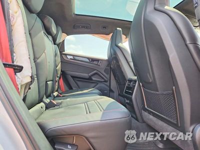 Zdjęcie 11 z 13 samochodu: 2025 PORSCHE CAYENNE GTS COUPE VIN:WP1BG2AYXSDA44358 - miniatura