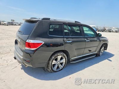 Trzecie zdjęcie samochodu z tyłu: 2013 TOYOTA HIGHLANDER LIMITED VIN:5TDYK3EH8DS133735 - miniatura