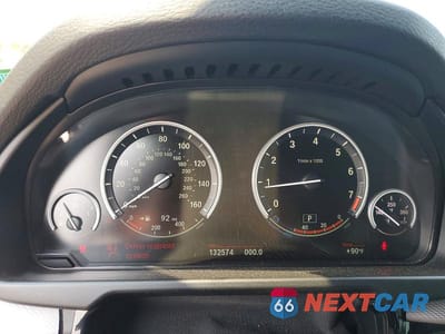 Zdjęcie 9 z 13 samochodu: 2018 BMW X5 XDRIVE35I VIN:5UXKR0C53J0Y02497 - miniatura