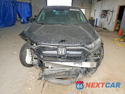 Piąte zdjęcie samochodu w środku: 2022 HONDA CR-V LX VIN:7FARW1H29NE013795 - miniatura