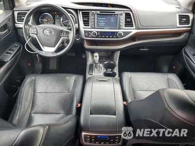 Zdjęcie 8 z 14 samochodu: 2015 TOYOTA HIGHLANDER LIMITED PLATINUM VIN:5TDDKRFH5FS187111 - miniatura