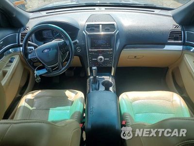 Zdjęcie 8 z 13 samochodu: 2016 FORD EXPLORER LIMITED VIN:1FM5K8FH9GGC82650 - miniatura