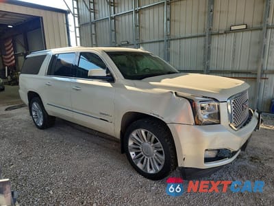 Czwarte zdjęcie samochodu z boku: 2024 GMC YUKON XL DENALI VIN:1GKS2JKJ5FR719820 - miniatura