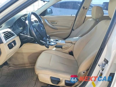 Zdjęcie 7 z 12 samochodu: 2012 BMW 328 I VIN:WBA3A5G50CNN65782 - miniatura