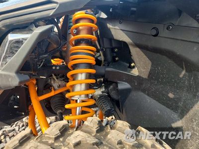 Zdjęcie 7 z 10 samochodu: 2025 CAN-AM MAVERICK X3 UTILITY VEHICLE VIN:3JBVGAV48SE000604 - miniatura