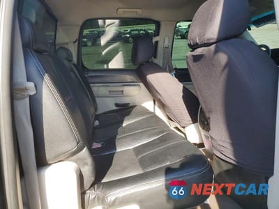 Zdjęcie 10 z 12 samochodu: 2011 CHEVROLET SILVERADO C1500 LT VIN:3GCPCSE01BG200023 - miniatura