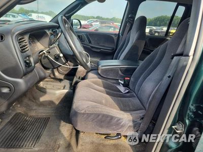 Zdjęcie 7 z 12 samochodu: 2000 DODGE DAKOTA QUAD VIN:1B7GL2AX8YS646934 - miniatura