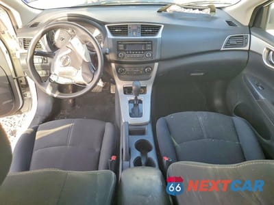 Zdjęcie 8 z 13 samochodu: 2015 NISSAN SENTRA S VIN:3N1AB7AP3FY282915 - miniatura