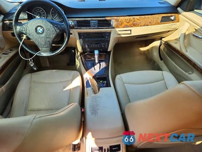 Zdjęcie 8 z 12 samochodu: 2006 BMW 325 I VIN:WBAVB13576PT03688 - miniatura