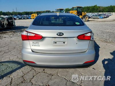 Zdjęcie 6 z 12 samochodu: 2015 KIA FORTE LX VIN:KNAFK4A60F5429145 - miniatura