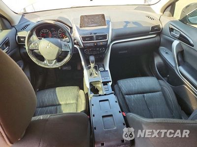 Zdjęcie 8 z 13 samochodu: 2018 MITSUBISHI ECLIPSE CROSS SE VIN:JA4AT5AA5JZ042199 - miniatura