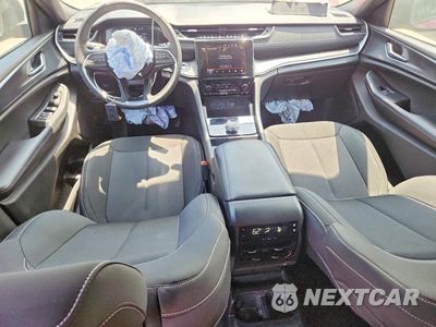 Zdjęcie 8 z 13 samochodu: 2025 JEEP GRAND CHEROKEE L LAREDO VIN:1C4RJJAGXS8633969 - miniatura
