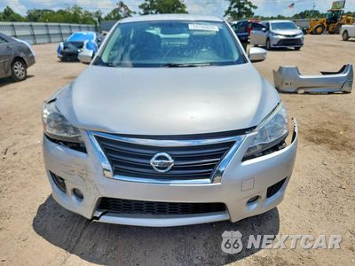 Piąte zdjęcie samochodu w środku: 2015 NISSAN SENTRA SR VIN:3N1AB7AP1FY370782 - miniatura