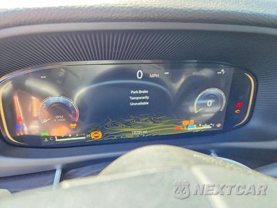 Zdjęcie 9 z 13 samochodu: 2024 JEEP WAGONEER SERIES I VIN:1C4SJVAP5RS167373 - miniatura