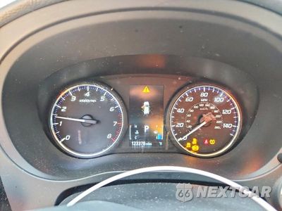Zdjęcie 9 z 12 samochodu: 2019 MITSUBISHI OUTLANDER SE VIN:JA4AD3A38KZ006737 - miniatura