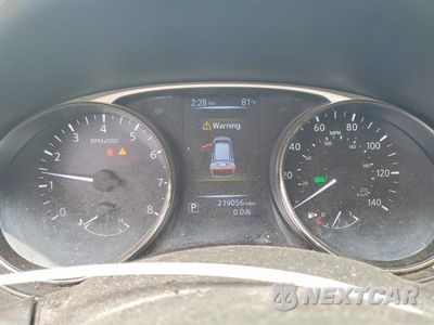 Zdjęcie 17 z 26 samochodu: 2016 NISSAN ROGUE S VIN:JN8AT2MT8GW008192 - miniatura