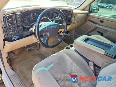 Zdjęcie 8 z 12 samochodu: 2005 CHEVROLET SILVERADO K1500 VIN:2GCEK13T051347920 - miniatura