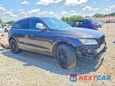 Czwarte zdjęcie samochodu z boku: 2014 AUDI Q5 PREMIUM PLUS VIN:WA1LGCFP1EA085876 - miniatura