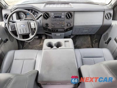 Zdjęcie 8 z 12 samochodu: 2015 FORD F350 SUPER DUTY VIN:1FD8W3G67FEB15022 - miniatura