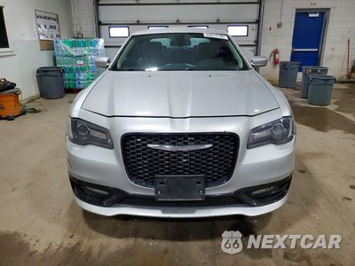 Piąte zdjęcie samochodu w środku: 2019 CHRYSLER 300 TOURING VIN:2C3CCARG3KH602436 - miniatura