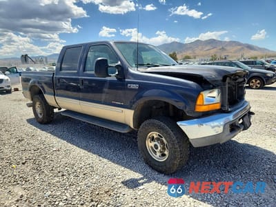 Czwarte zdjęcie samochodu z boku: 2000 FORD F250 SUPER DUTY VIN:1FTNW21F6YEA82348 - miniatura