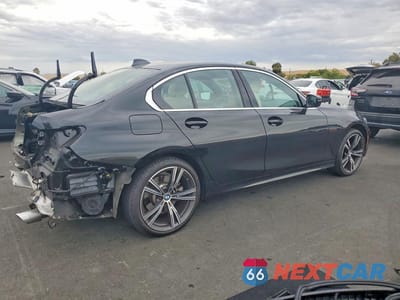 Trzecie zdjęcie samochodu z tyłu: 2021 BMW 330I VIN:3MW5R1J03M8C09550 - miniatura