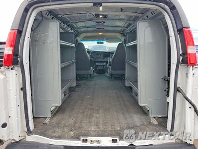 Zdjęcie 10 z 13 samochodu: 2022 CHEVROLET EXPRESS G2500 VIN:1GCWGAFP7N1277620 - miniatura