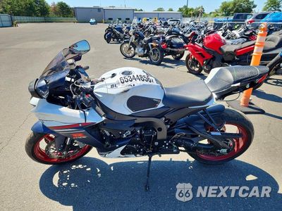 Trzecie zdjęcie samochodu z tyłu: 2024 SUZUKI GSX-R600 VIN:JS1GN7FA9R7100752 - miniatura