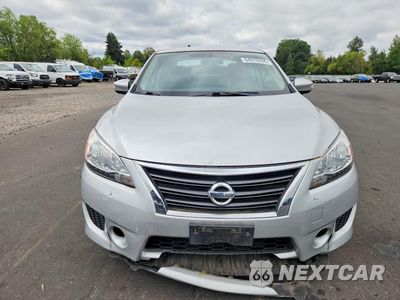 Piąte zdjęcie samochodu w środku: 2015 NISSAN SENTRA SR VIN:3N1AB7APXFY320754 - miniatura