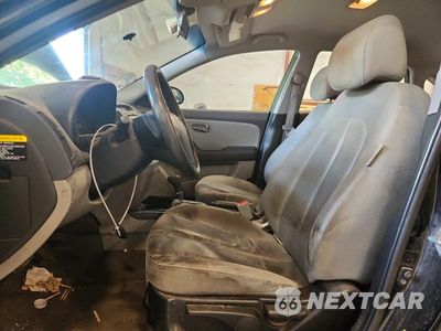 Zdjęcie 13 z 24 samochodu: 2010 HYUNDAI ELANTRA GLS VIN:KMHDU4AD4AU184749 - miniatura