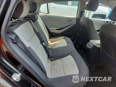 Zdjęcie 10 z 12 samochodu: 2020 HYUNDAI IONIQ BLUE VIN:KMHC65LC1LU215538 - miniatura