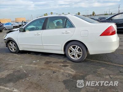 Trzecie zdjęcie samochodu z tyłu: 2007 HONDA ACCORD SE VIN:1HGCM563X7A116408 - miniatura
