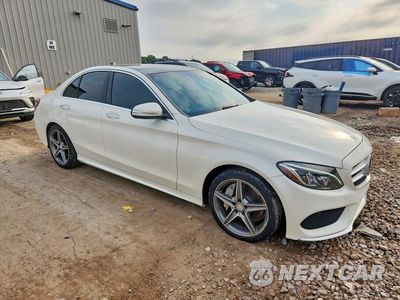 Czwarte zdjęcie samochodu z boku: 2015 MERCEDES-BENZ C 300 4MATIC VIN:55SWF4KB0FU041591 - miniatura