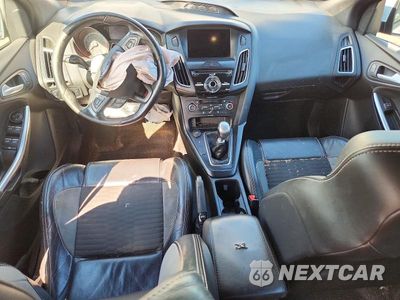 Zdjęcie 8 z 12 samochodu: 2018 FORD FOCUS ST VIN:1FADP3L9XJL290973 - miniatura