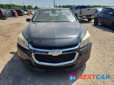 Piąte zdjęcie samochodu w środku: 2015 CHEVROLET MALIBU LS VIN:1G11B5SLXFF215497 - miniatura